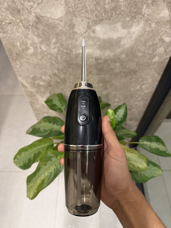 جهاز تنظيف الأسنان بالماء Water Flosser — صورة 7