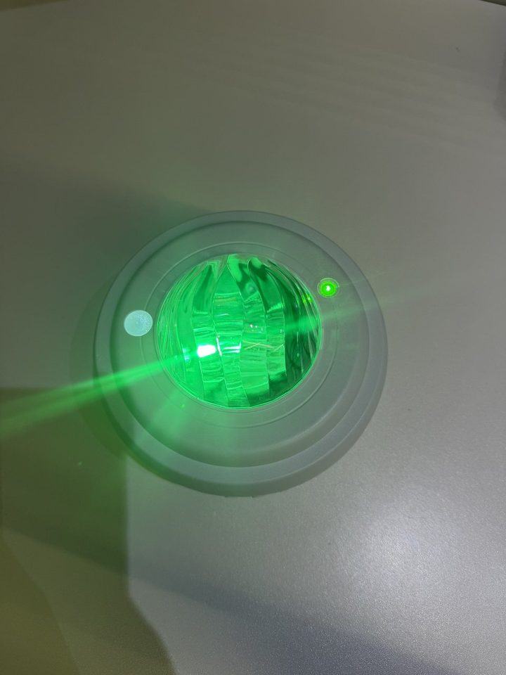 مصباح ليلي إسقاطي بتقنية البلوتوث – XY-899LED، — صورة 11